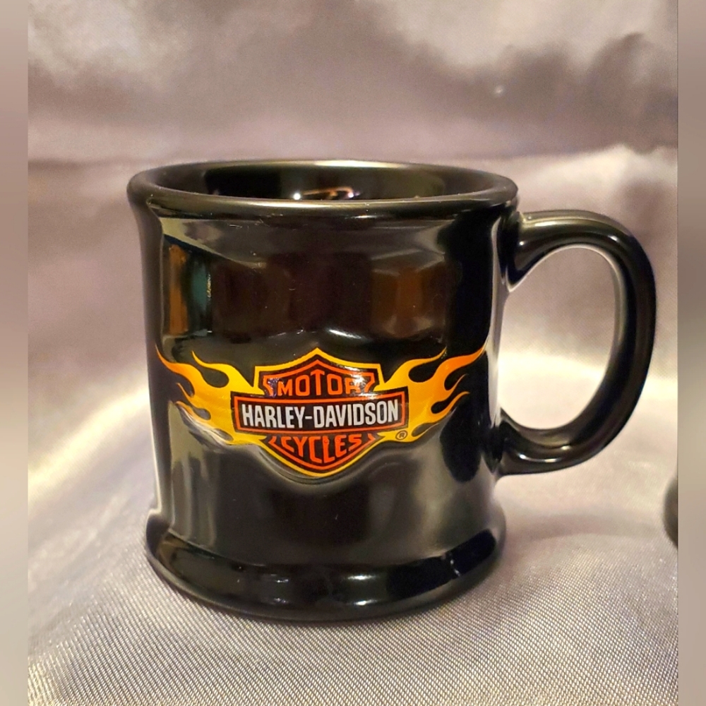 Harley-Davison Mini Shot Glass Mugs NWOT - Picture 2 of 4
